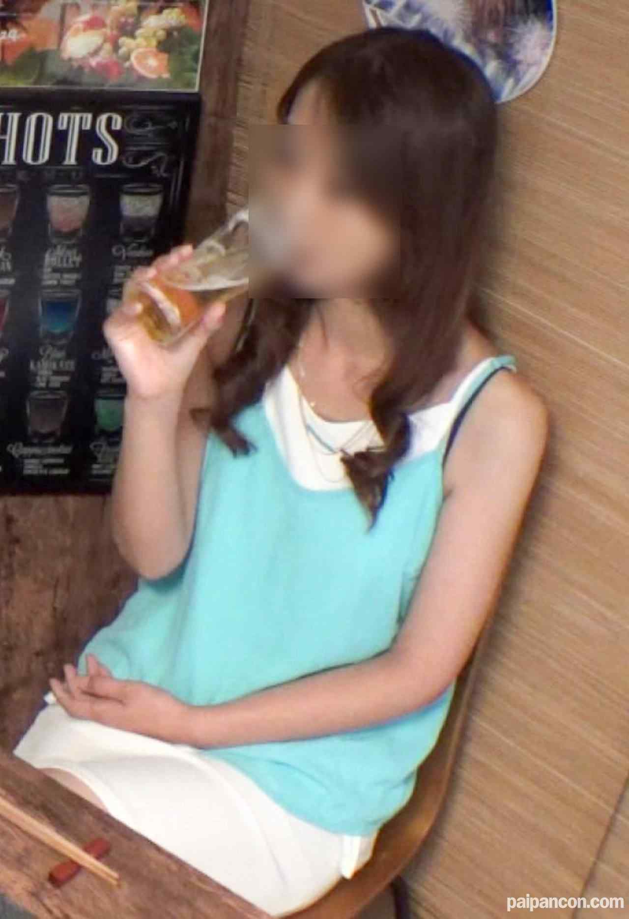 FC2-PPV-1136932 - 【個撮】【37歳 Dカップ スケベ事務員 人妻 に中出し】女の性欲を飛躍的に増大させる*を出す相席系居*屋　SEX依存禁断症状並【個人・隠し撮り】 thumbnail_1.jpg