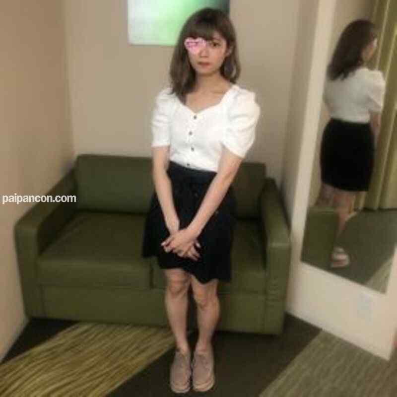 FC2-PPV-2498495 - アンケートだけと嘘をついてホテルに。ピュアな学生の服を脱がせ、下着を脱がせ・・最後は2連発発射！！！ cover.jpg