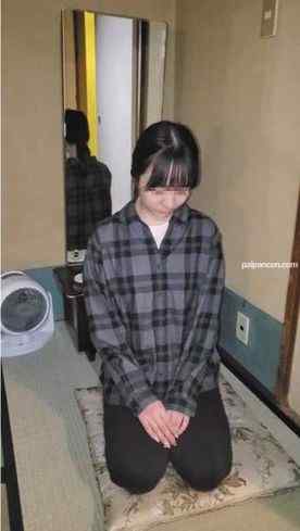 FC2-PPV-2514782 - 【個人】ギャンブル癖のある旦那の担保にされ、汚い他人棒に**的に生挿入され中出しされる奥さん。 cover.jpg