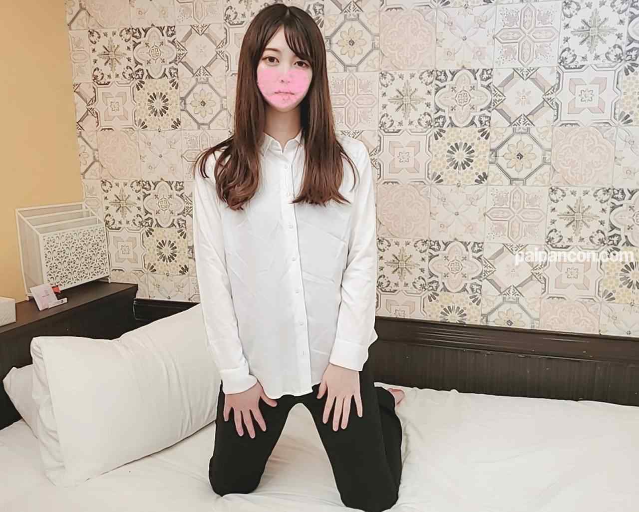 FC2-PPV-2605786 - 容姿端麗な芸能人美女が顔出しハメ撮り！172/42色白スレンダーボディのlive配信美女の**的な姿。