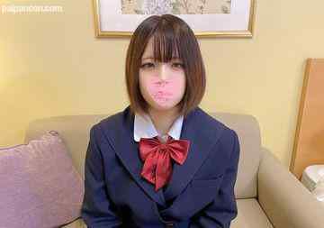 FC2-PPV-3107650 - ３作品合計120分！ 色白ショートカット小動物系の女の子に初めての中出しを教えてあげました。 cover.jpg