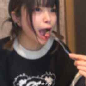 FC2-PPV-3591473 - 逸材！東〇キッ〇拾いました。シンプルにめちゃくちゃ顔がかわいくて、とってもエッチなななちゃん。サンプルの動画である程度その意味わかると思います。【3日間割引】 cover.jpg