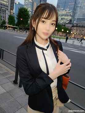 FC2-PPV-3752700 - ※初回数量限定※【絶倫な妻】アプリでゲットした可愛すぎる奥様・ももか24歳 cover.jpg