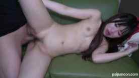 FC2-PPV-3875377 - 980！恥ずかしくて赤面しちゃう素人感満載な黒髪ロングヘアの女の.こがカメラの前で可愛いメス声を響かせる！ cover.jpg