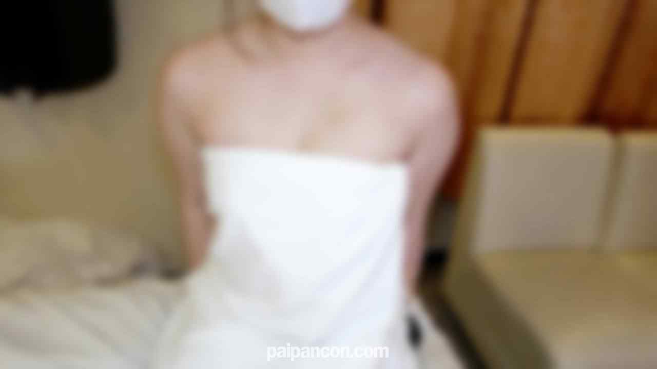 FC2-PPV-4463217 - 【無】街で見つけた完全素人美人さん、ホテルへ連れ込みニーハイ履かせてハメ撮り。初めてなのにごっくん一回と、中出しさせてくれました。※特典高画質版 thumbnail_3.jpg