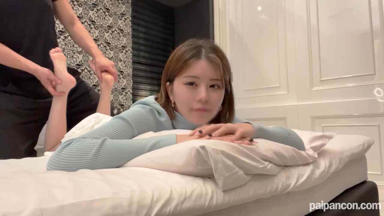 FC2-PPV-4608171 - 11日まで990pt!!　初※男潮吹き「お願い、それだめ...」美女に亀頭を攻められ羞恥的潮吹き、悔しかったので美女の奥に中出種付け thumbnail_2.jpg