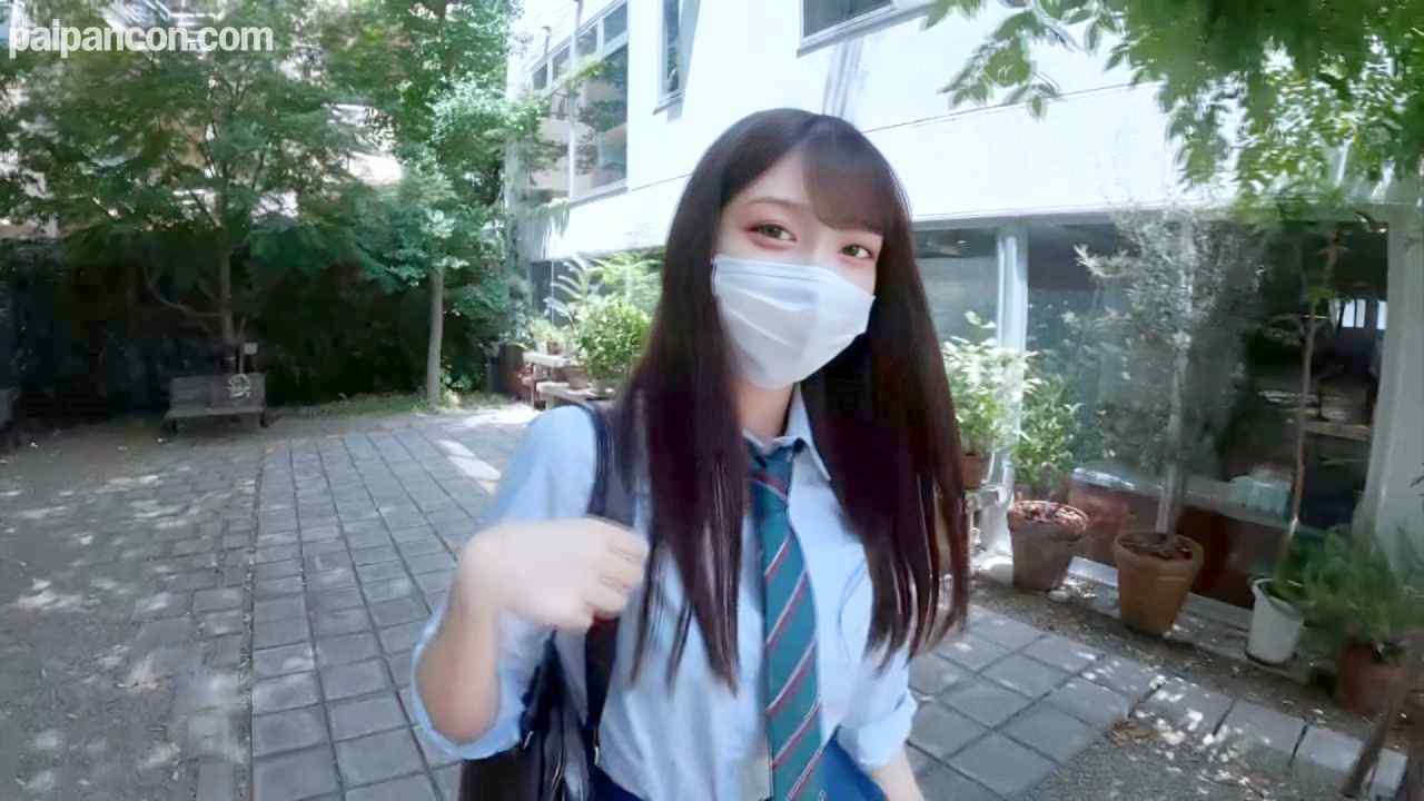 FC2-PPV-4616461 - 【本物無加工美女】”事務所スカウト殺到”の超正統派18歳美女にピル無し2連生中出し。制服姿で出演　約90分間の高画質撮影希少映像。 thumbnail_0.jpg