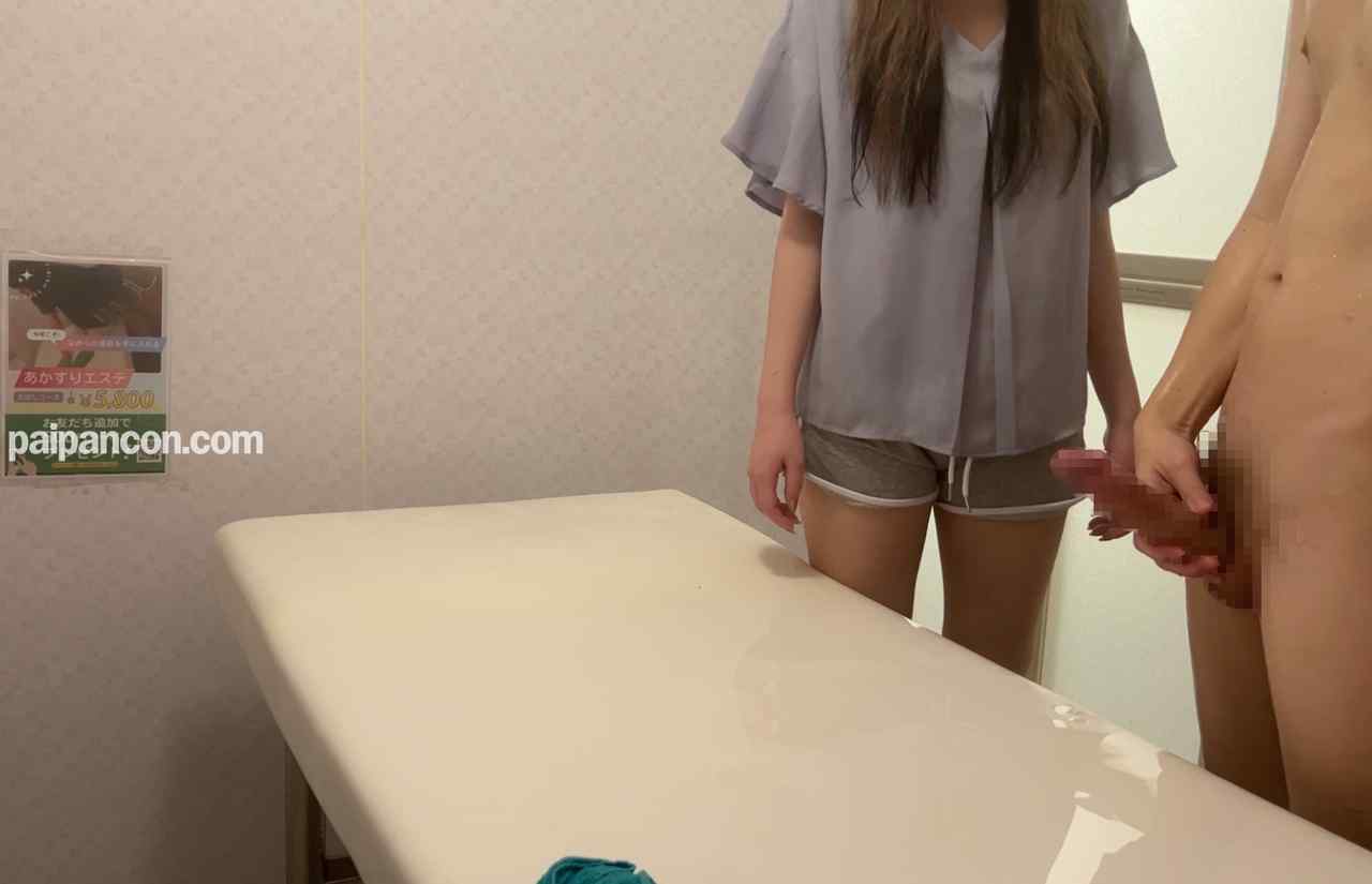 FC2-PPV-4630124 - 洗体アカスリで全裸でちんぽを見てもらった後にオナサポしてもらいましたw【CFNM】 thumbnail_5.jpg