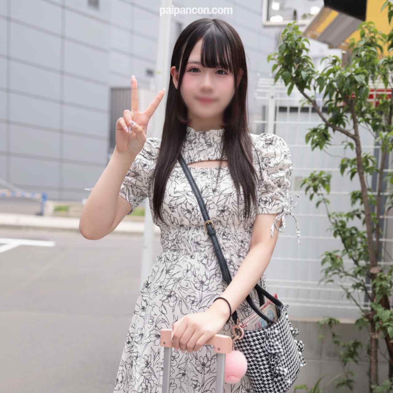 FC2-PPV-4773787 - 【22迄1290pt】【初撮】ガチ18才経験人数1人?色白現彳殳専.門〇生。ある訳で撮影応募、巨根で激しく突かれパイパンマンコに精液を注ぎ込む thumbnail_4.jpg