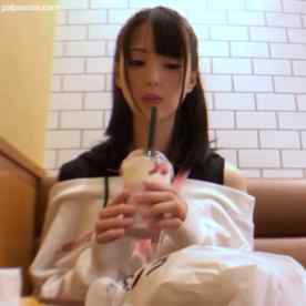FC2-PPV-4793671 - 史上最高に可愛い女子大生18歳。愛液だらけ潮吹きまくりで絶頂するも、中出しにはブチギレ放心状態。 cover.jpg