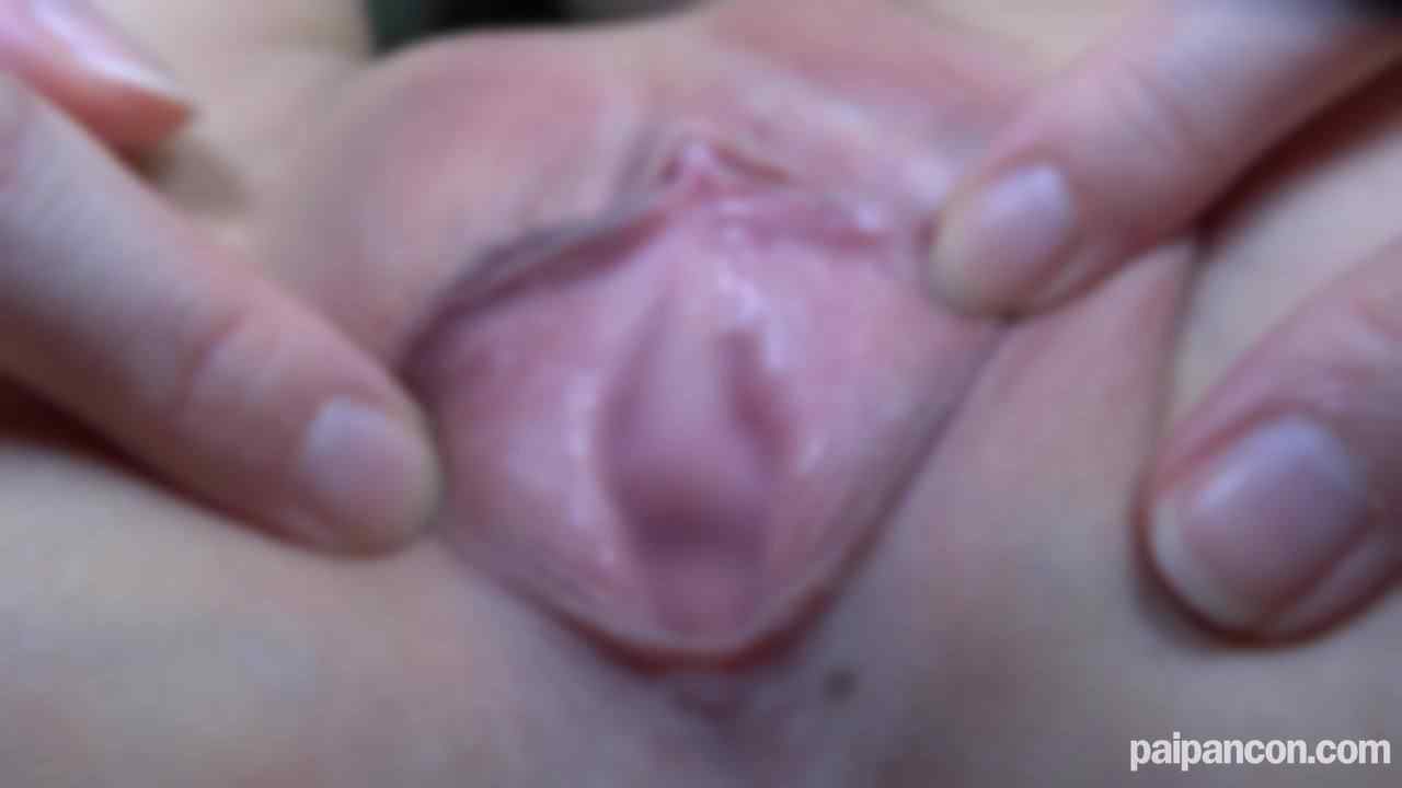 FC2-PPV-4802496 - 潮吹き♡乳首でイッちゃう敏感な身体は150cmサイズの色白スレンダー\!ピンク色の乳首とおまんこ♪「もっと奥まで激しくしてください♡」って甘々で懇願♡ thumbnail_3.jpg