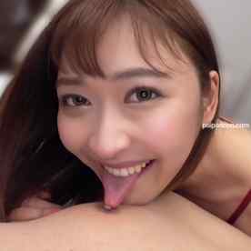 FC2-PPV-4831828 - 【※個数制限あり】とんでもない量の潮を出す無邪気な19歳Fｶｯﾌﾟ高身長モデルが痴女モード全開！極上のフェラテクと乳首攻めで特別ご奉仕！ cover.jpg