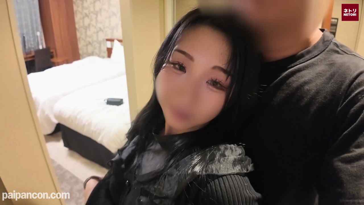 FC2-PPV-4849816 - 【初回限定価格！顔出し・無修正・中出し】『寝取って欲しい』いざ寝取ったら絶叫喘ぎ系の淫乱美人妻♡前から後ろから騎乗位で本性発揮 thumbnail_1.jpg