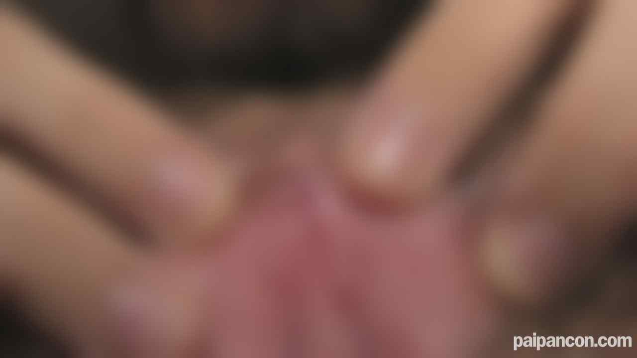 FC2-PPV-4861456 - 無修正＜愛嬌抜群！純朴な島育ち18＞剛毛ボーボー！ピンク色オマンコくぱぁ!極小まんこおっぴろげ観察♡クンニ♡オナニー♡ねっちょり超接写至近距離！レビュ特付 thumbnail_4.jpg